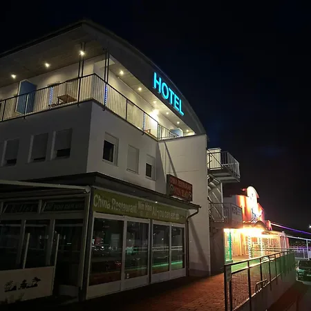 Thannhof 24h Check In 3* Schweitenkirchen